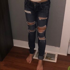 American eagle Distressed jeans